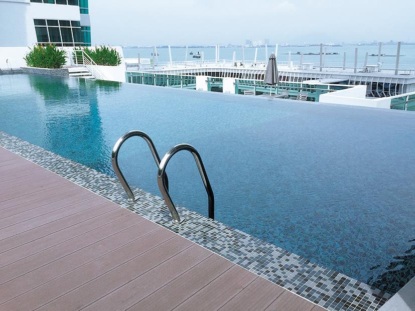Maritime Luxury Suites George Town Bagian luar foto